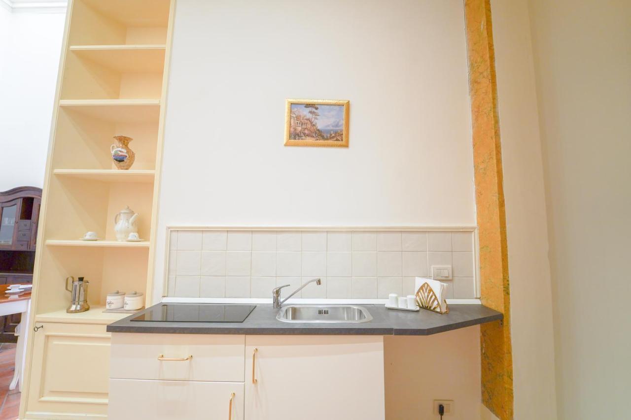 Casa Napoletana - Culture Apartment Napoli Exterior foto